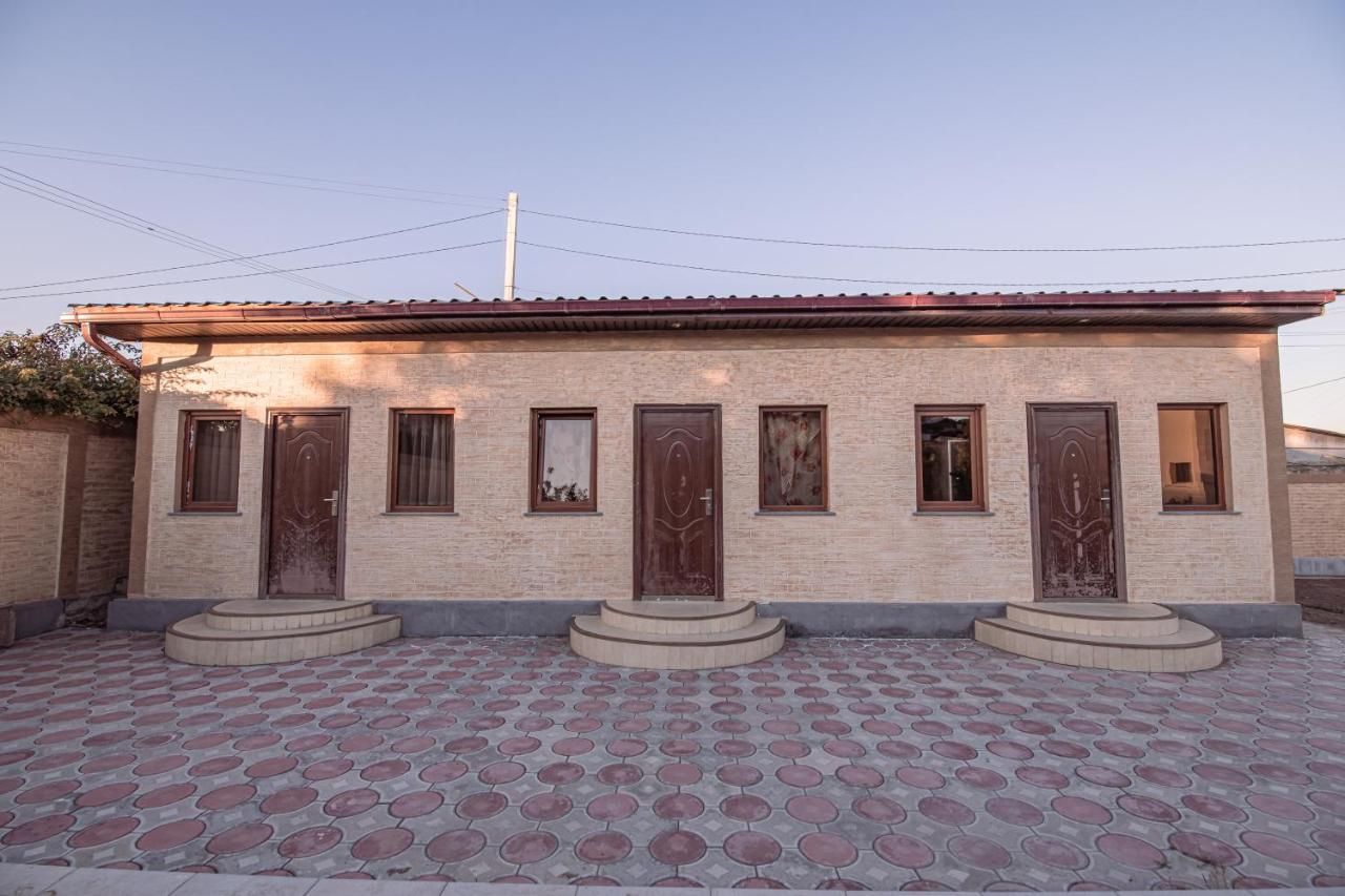 Орел Yerevan Luaran gambar
